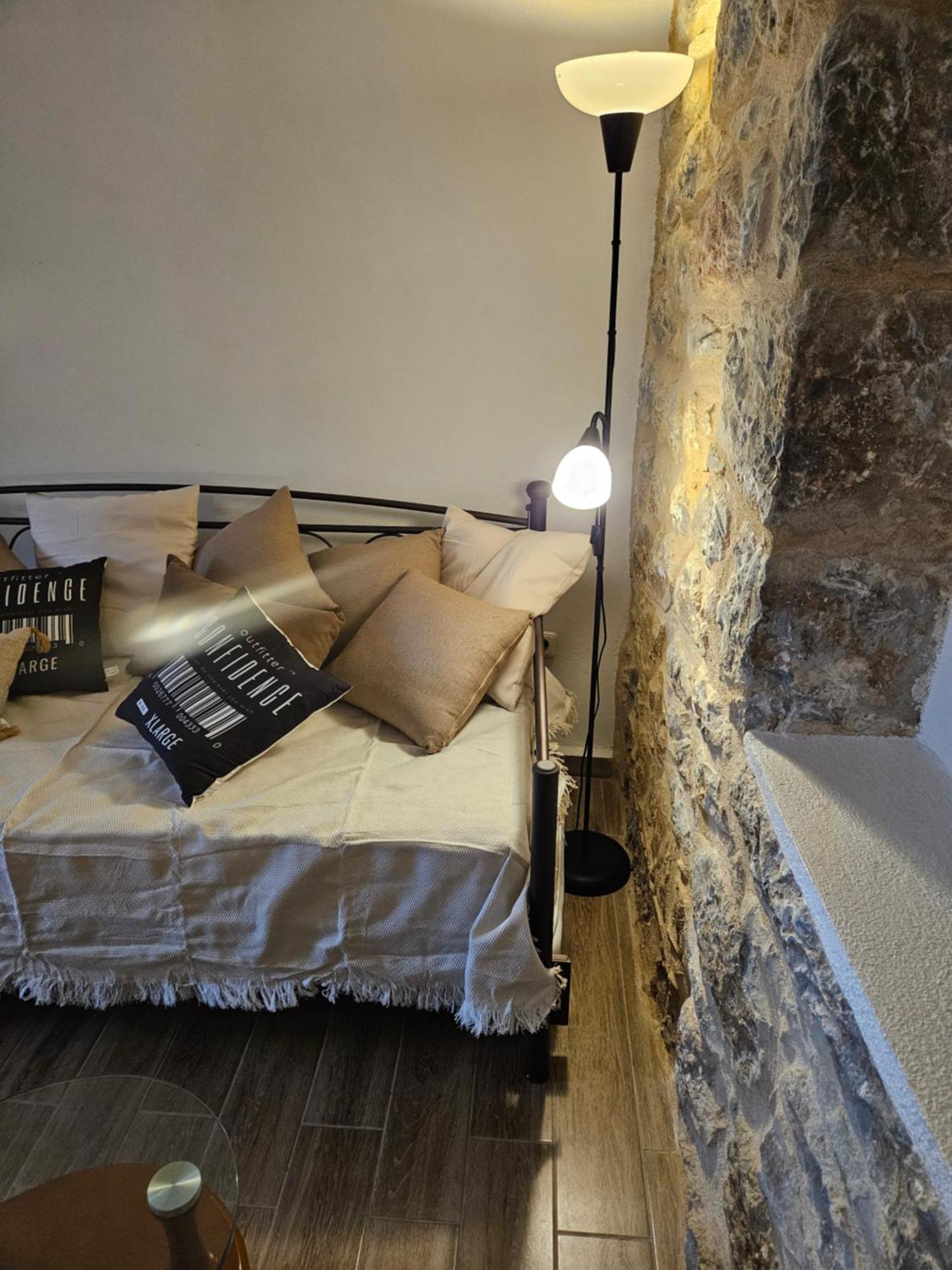 Apartamento Kamares Stone House 1 Álika Exterior foto
